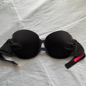 Black strapless bikini top- GUC
